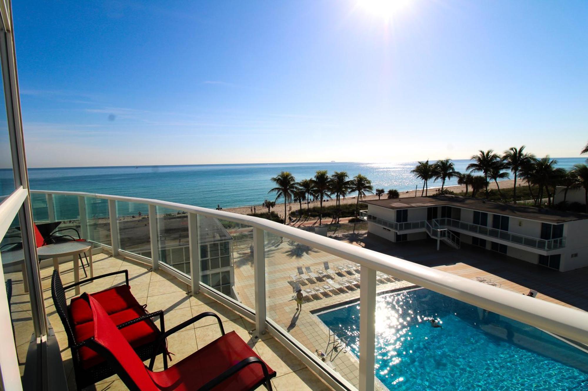 Castle M16 Oceanview Loft With Beach Access, Pool, Tennis And Free Parking! ไมอามีบีช ภายนอก รูปภาพ