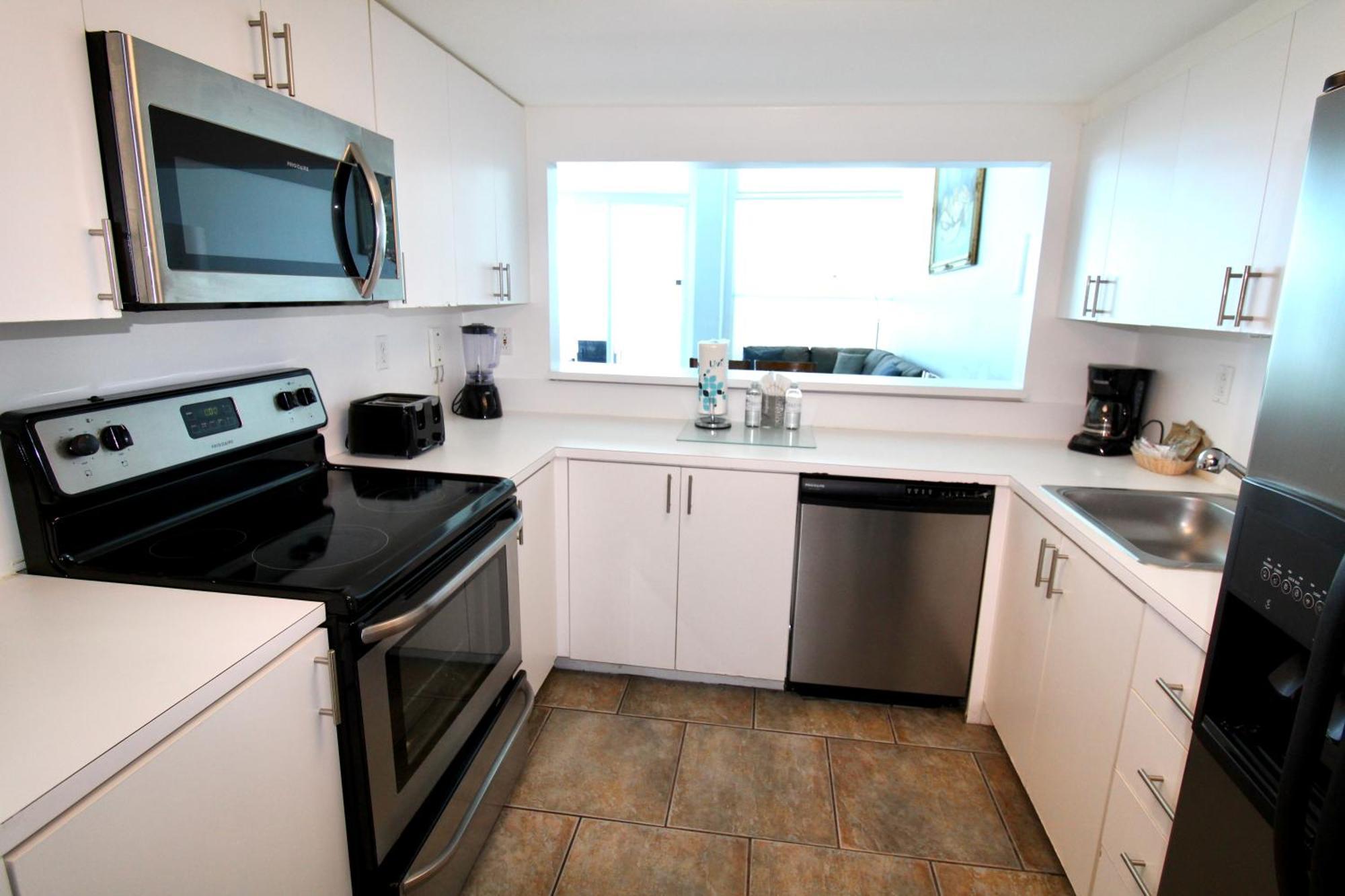Castle M16 Oceanview Loft With Beach Access, Pool, Tennis And Free Parking! ไมอามีบีช ภายนอก รูปภาพ