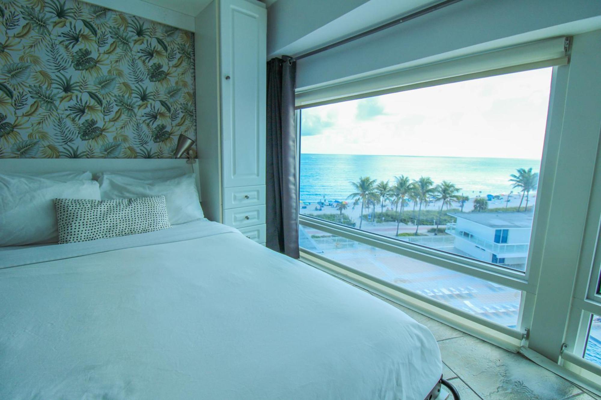 Castle M16 Oceanview Loft With Beach Access, Pool, Tennis And Free Parking! ไมอามีบีช ภายนอก รูปภาพ
